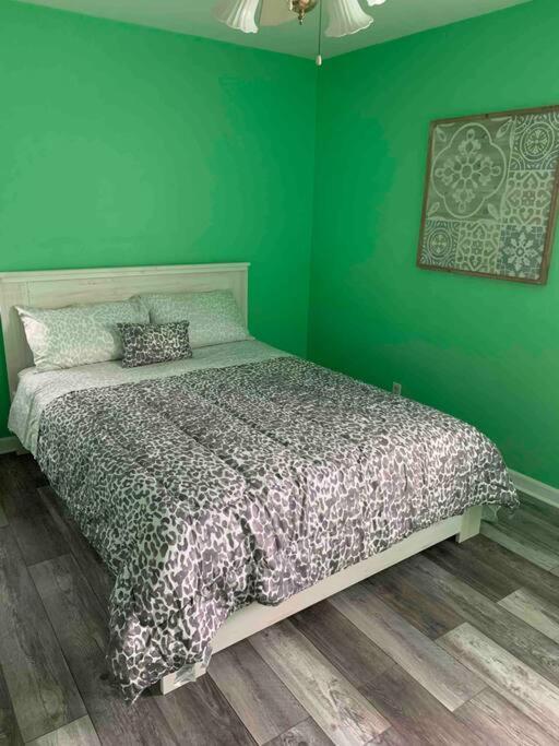 Villa Remodeled House Minutes To Falls Attractions Niagarafälle Exterior foto